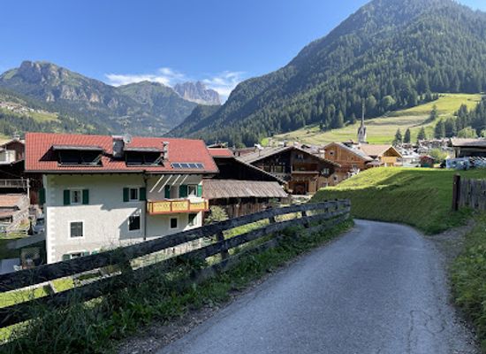 italy/val-di-fassa/restaurant/da-michele-pozza