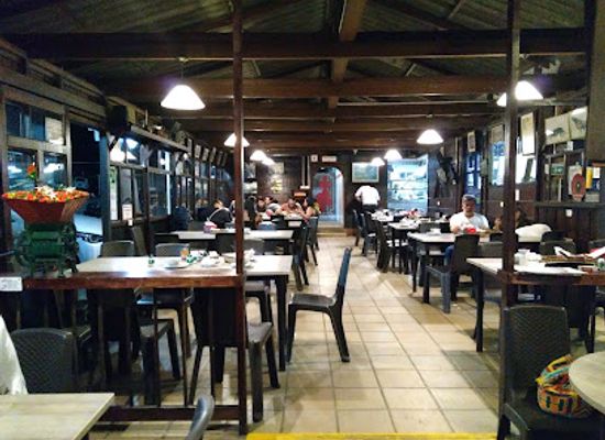 colombia/quindio-department/restaurant/el-roble