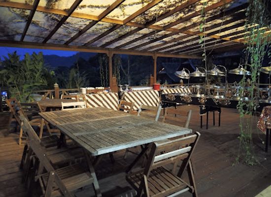 malaysia/east-coast/restaurant/the-lemuni