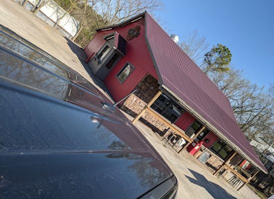 arkansas/eureka-springs/restaurant/sauced-barbeque-brews