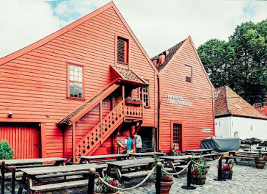 norway/vestlandet/restaurant/bryggen-tracteursted