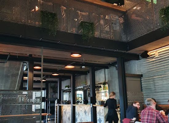 iceland/akureyri/restaurant/verksmiojan-restaurant