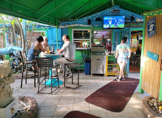 florida/florida-keys/restaurant/mangrove-mama-s