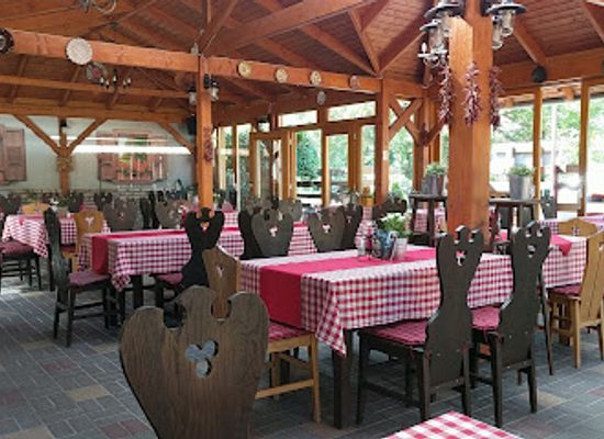 hungary/transdanubia/restaurant/janos-vendeglo