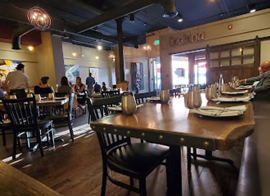 indiana/fort-wayne/restaurant/tolon