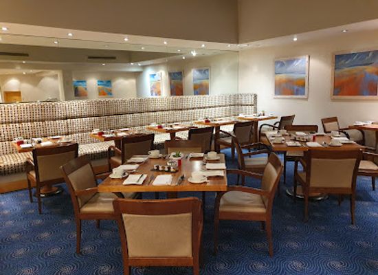jersey/st-catherine-s-breakwater/restaurant/bohemia-bar-restaurant