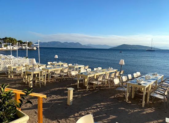 greece/saronic-gulf-islands/restaurant/dromaki