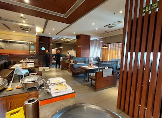 india/vadodara/restaurant/barbeque-nation-vadodara-natubhai-circle