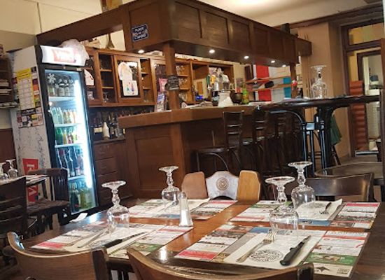luxembourg/remich/restaurant/pizzeria-um-moart