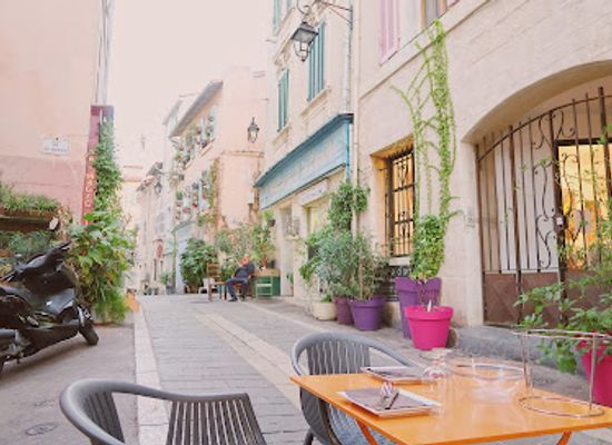 france/marseille/le-panier/restaurant/entre-terre-mer