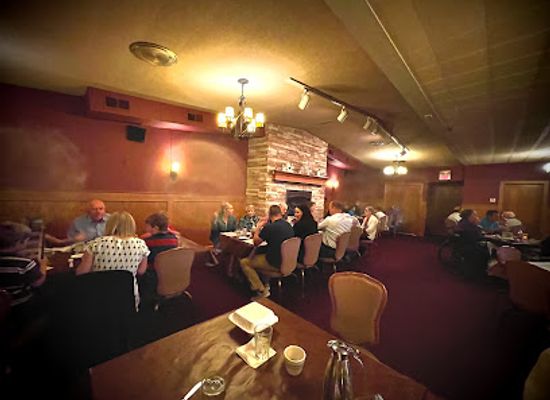 minnesota/minnesota-driftless-area/restaurant/wiederholt-s-supper-club
