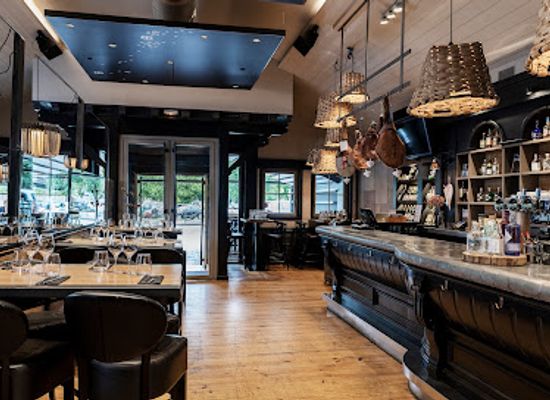 france/pays-basque/restaurant/au-bouchon-basque-le-resto