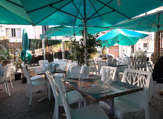 france/languedoc-coast/restaurant/les-enfants-terribles