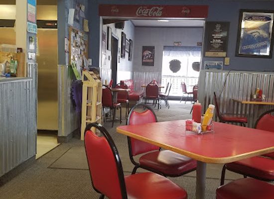 wyoming/converse-county/restaurant/classic-cafe-pizza