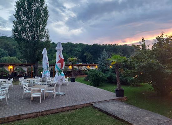 romania/iasi/restaurant/golden-stone