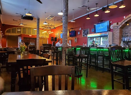 texas/brownsville/restaurant/the-palm-lounge
