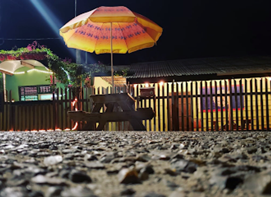 belize/san-ignacio/restaurant/d-vine-cravings