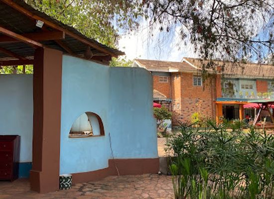 uganda/jinja/restaurant/salt-and-pepper