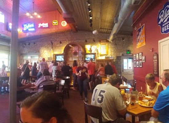 iowa/driftless-area/restaurant/potosi-brewery