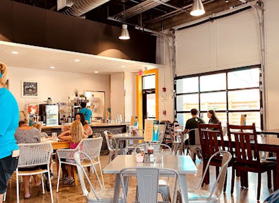 ohio/sandusky/restaurant/wake-up-and-waffle
