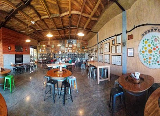 new-zealand/greymouth/restaurant/monteith-s-brewery