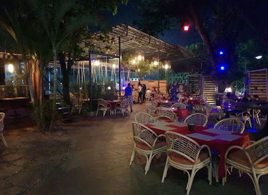 uganda/northern-region/restaurant/asian-fusion-restaurant