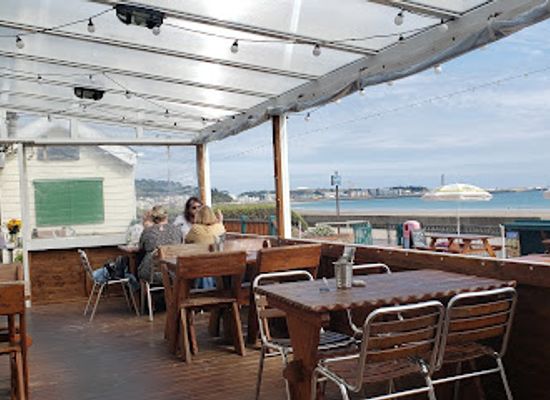 jersey/st-ouen/restaurant/old-station-cafe
