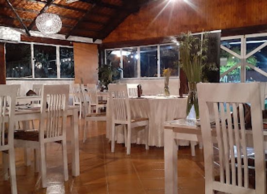 angola/serra-da-leba/restaurant/o-criador