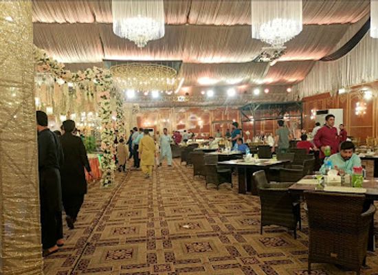pakistan/multan/restaurant/shangrilla-gardens-bbq