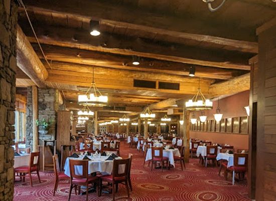 pennsylvania/laurel-highlands/restaurant/slopeside-dining-room