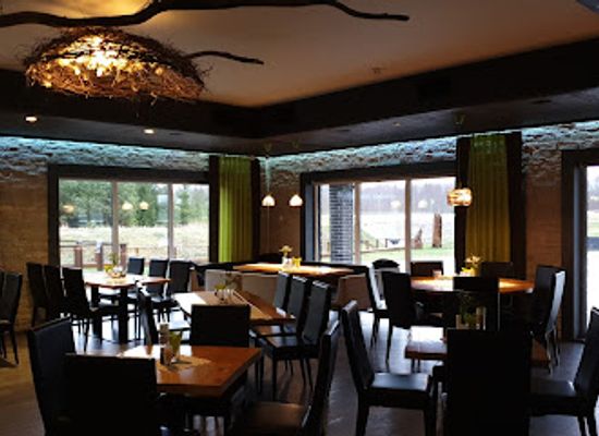 estonia/raplamaa/restaurant/harakapesa