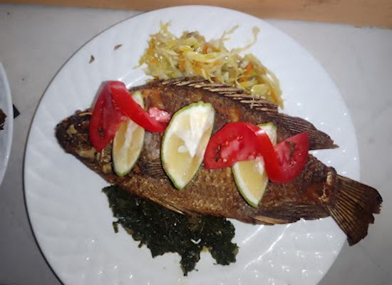 kenya/naivasha/restaurant/sir-john-s-restaurant
