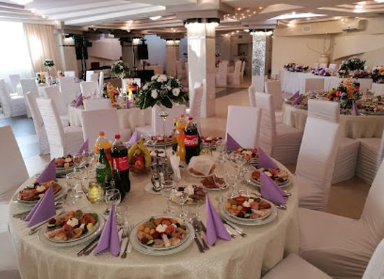 romania/baia-mare/restaurant/the-golden-apple