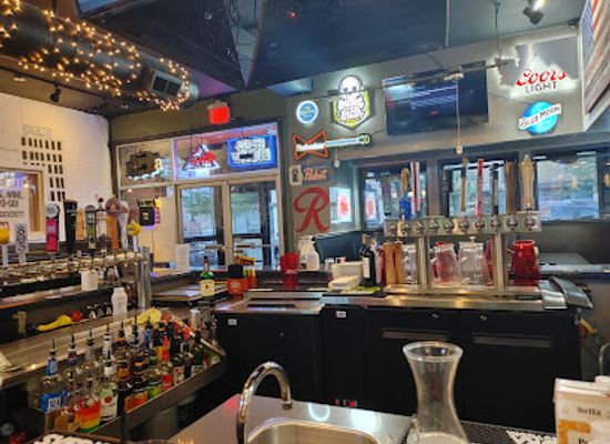 washington/everett/restaurant/eight-ball-cafe