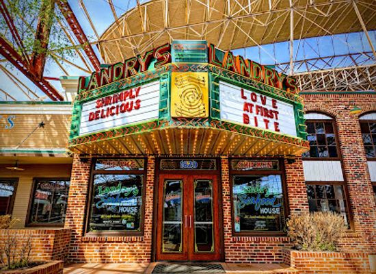 missouri/missouri-river-valley/restaurant/landry-s-seafood-house