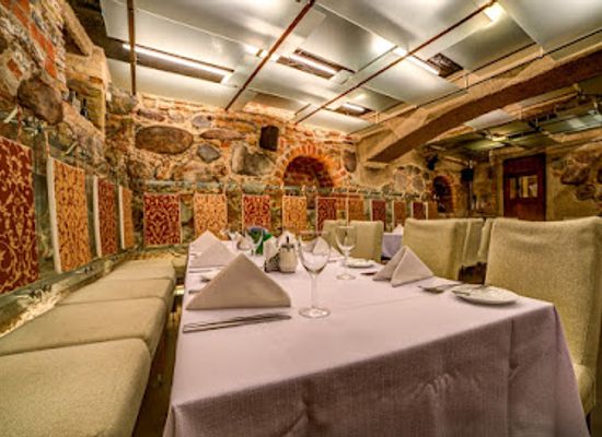 lithuania/vilnius-region/restaurant/lokys