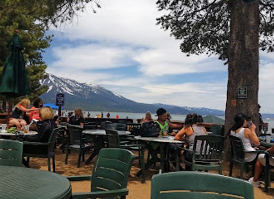 nevada/lake-tahoe-basin/restaurant/the-grove-beach-bar-grill