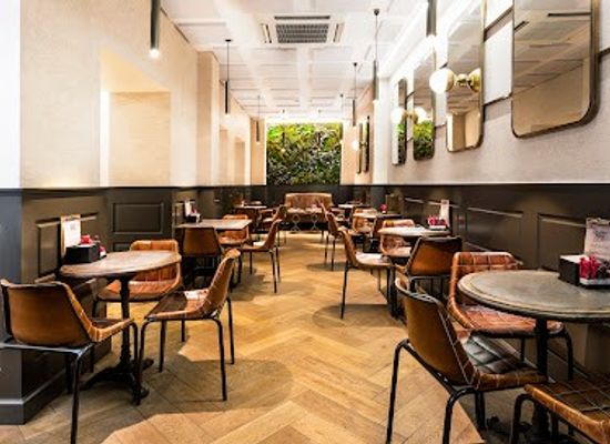 spain/madrid/chueca/restaurant/manolo-bakes
