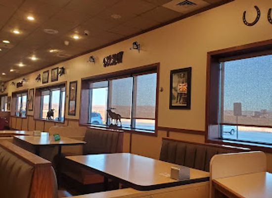 wyoming/snowy-range/restaurant/iron-skillet
