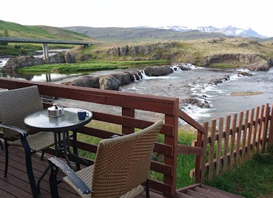 iceland/borgarfjörður/restaurant/rock-n-troll-cafe-fossatun-country-hotel