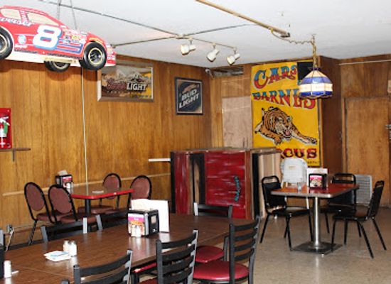 oklahoma/enid/restaurant/flamingo-lounge