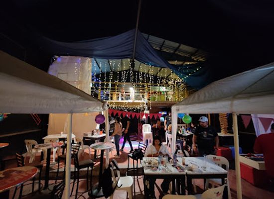mexico/monterrey/barrio-antiguo/restaurant/the-horde-bar-arcade