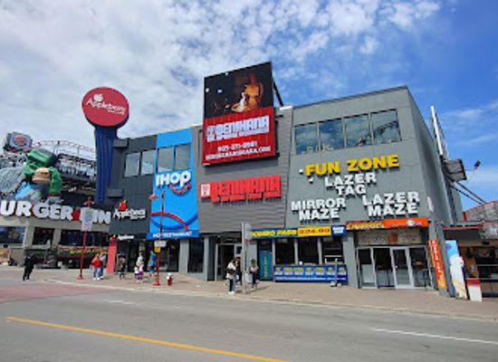 canada/niagara-falls/clifton-hill/restaurant/benihana-niagara-falls