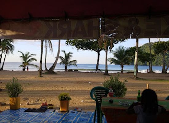 trinidad-and-tobago/san-juan-laventille/restaurant/tips-on-the-beach