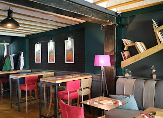kosovo/lab/restaurant/aroma