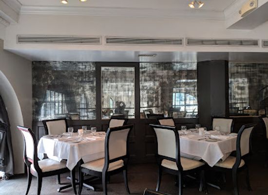 tennessee/chattanooga/downtown-chattanooga/restaurant/st-john-s-restaurant