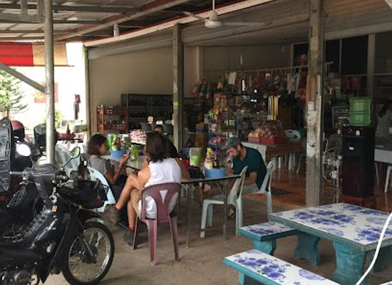laos/annamite-range/restaurant/lao-restaurant