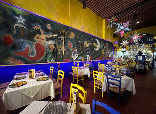 mexico/queretaro/centro-historico/restaurant/san-miguelito