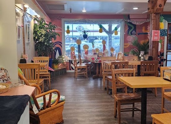 vermont/mad-river-valley/restaurant/three-mountain-cafe