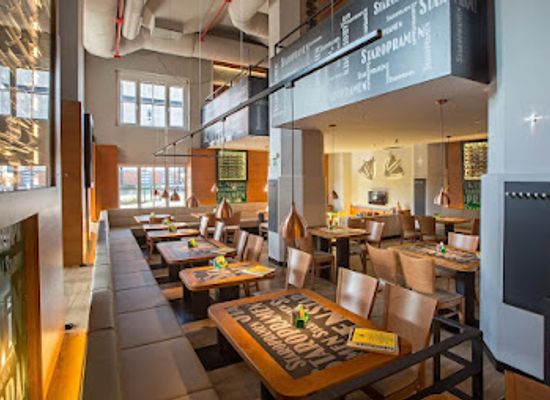 czechia/south-bohemia/restaurant/restaurace-potrefena-husa-ceske-budejovice-oc-igy